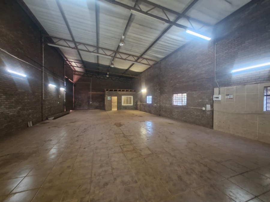 To Let Commercial Property for Rent in Kathu Northern Cape